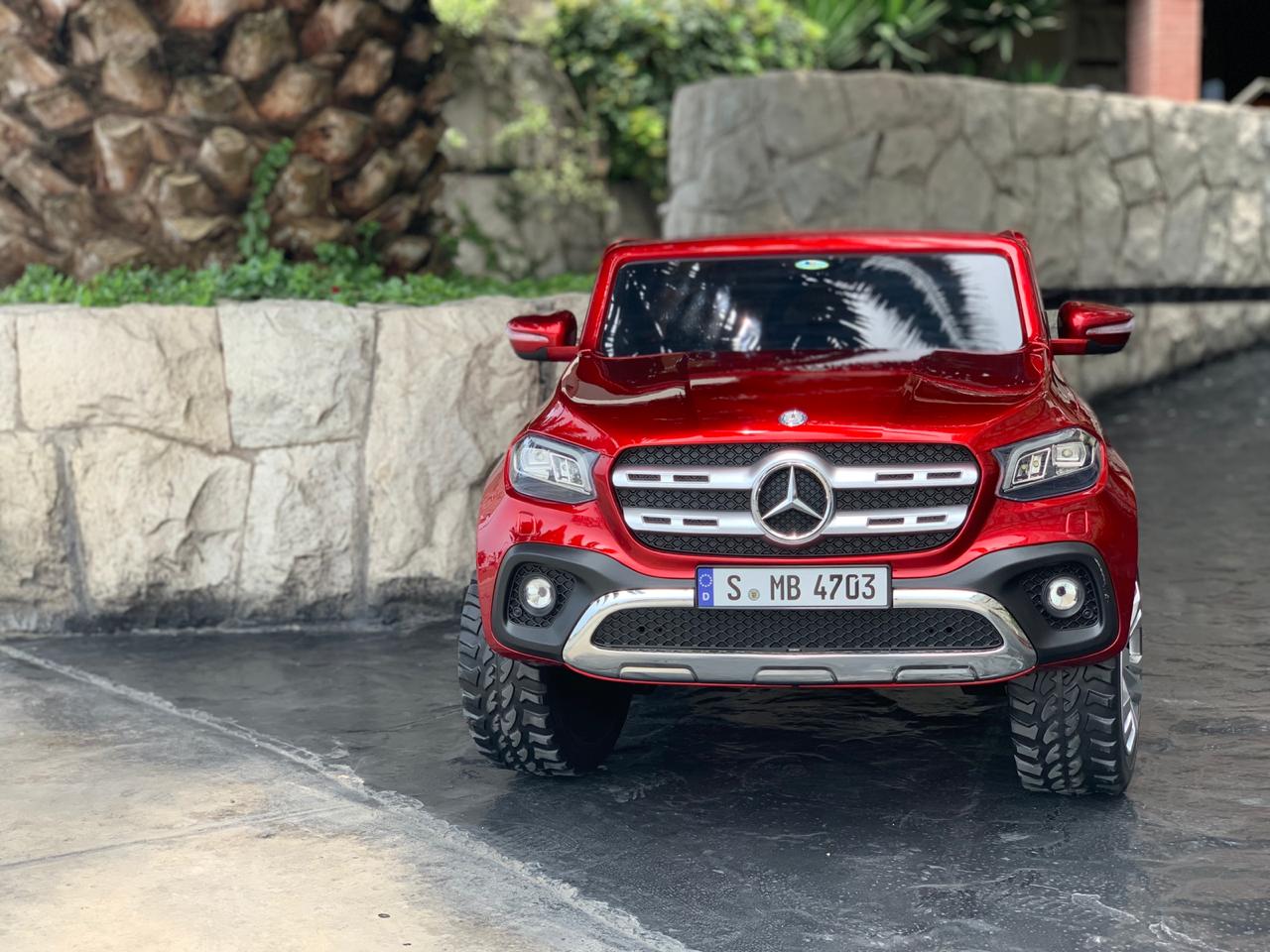 [ÚLTIMA UNIDAD] Carro a batería marca Mercedes - Rojo - Little Chicks